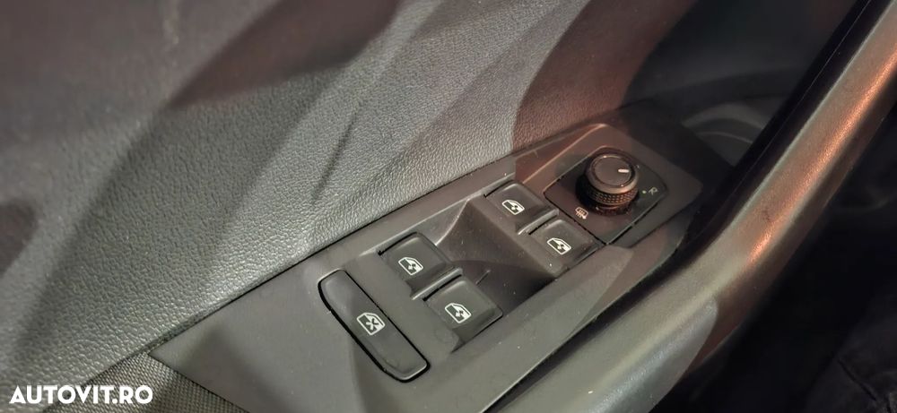 Volkswagen Polo 1.0 MPI Base - 17