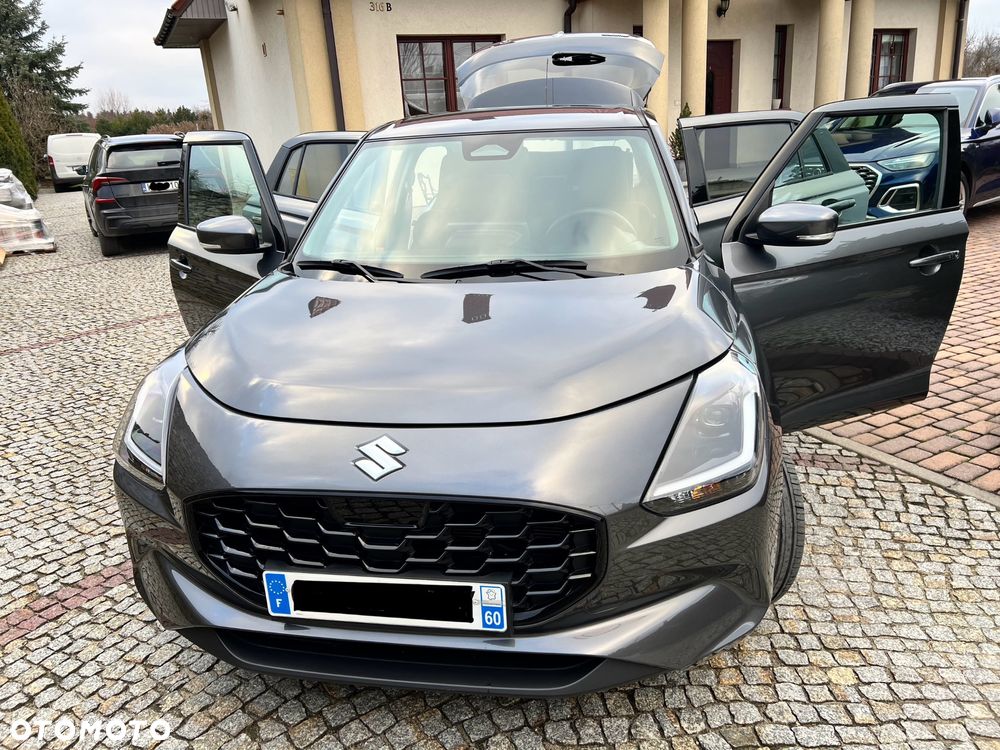 Suzuki Swift 1.2 Dualjet SHVS Elegance CVT - 24