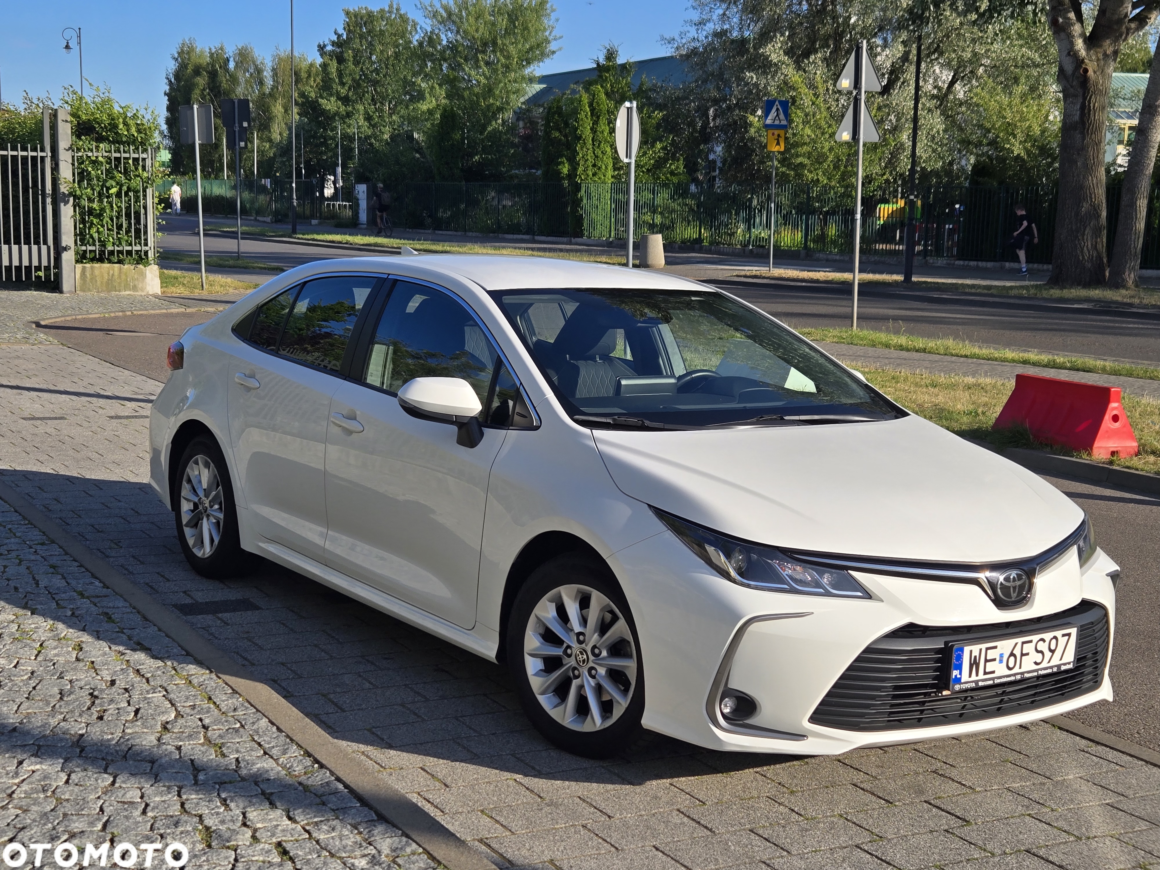 Toyota Corolla 1.6 Comfort - 5