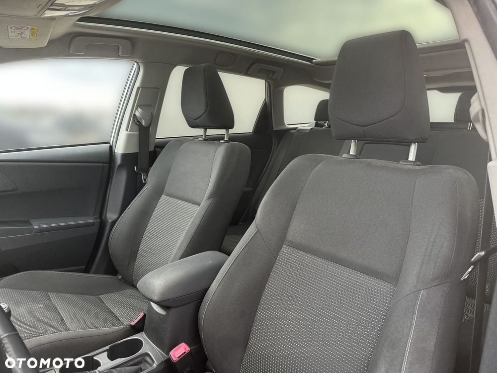 Toyota Auris 1.6 Premium Comfort - 13