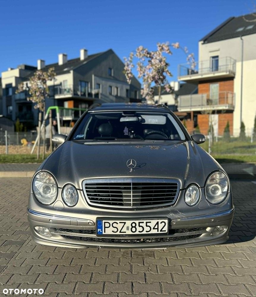 Mercedes-Benz Klasa E 320 CDI T Avantgarde - 1