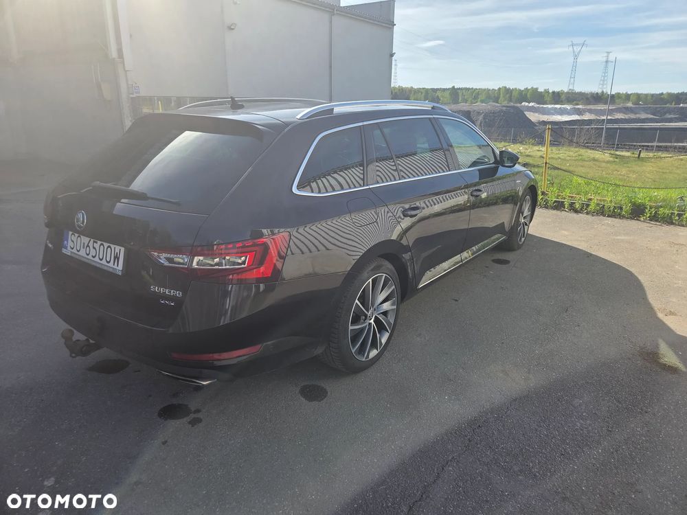 Skoda Superb 2.0 TSI 4x4 L&K DSG - 6