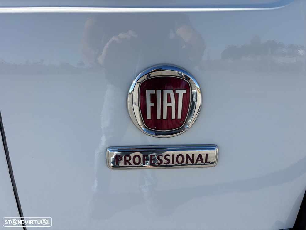 Fiat Fiorino 1.3 M-Jet SX - 17