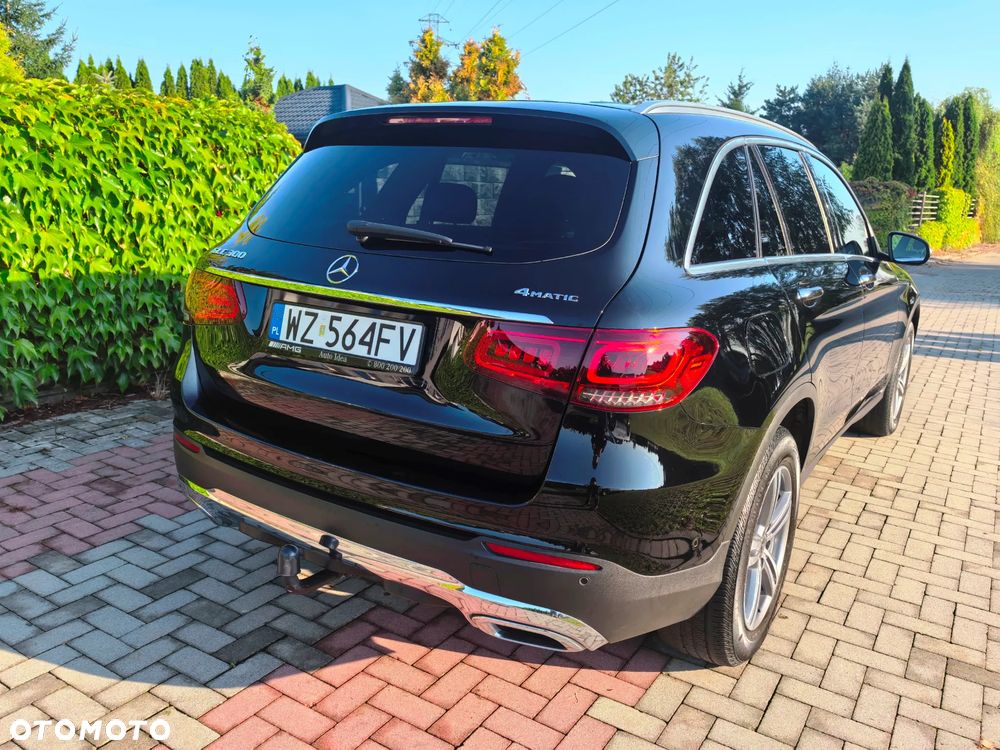 Mercedes-Benz GLC 300 4Matic 9G-TRONIC - 12