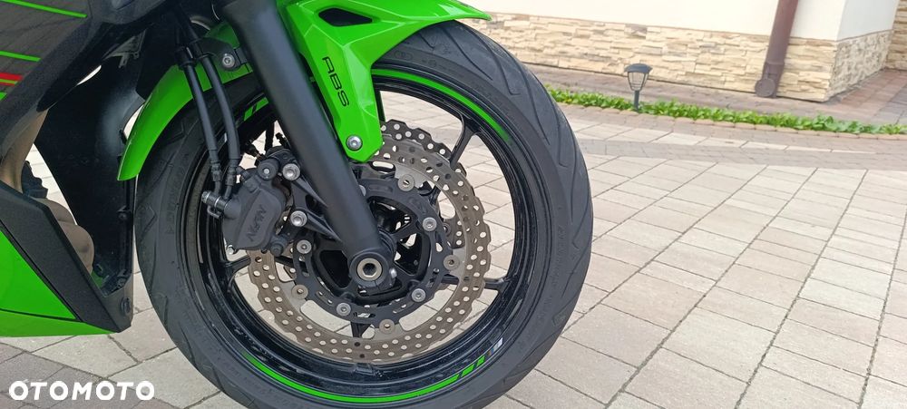 Kawasaki Ninja - 29