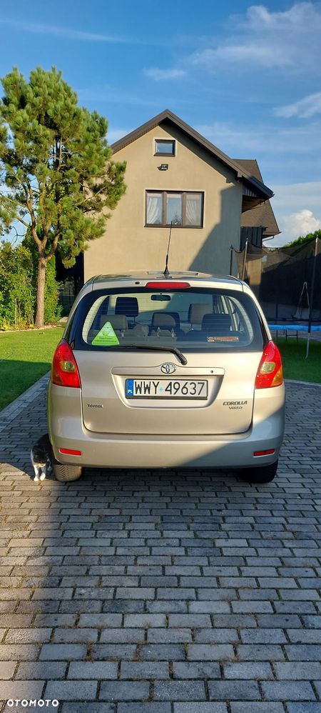Toyota Corolla Verso 1.6 Terra - 6