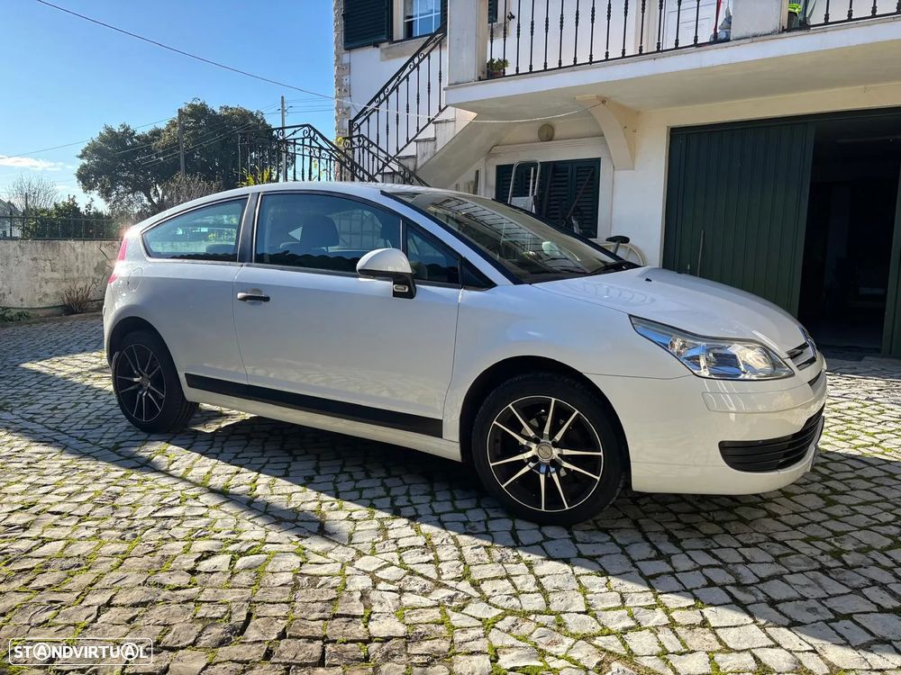 Citroën C4 1.6 HDi VTR - 1