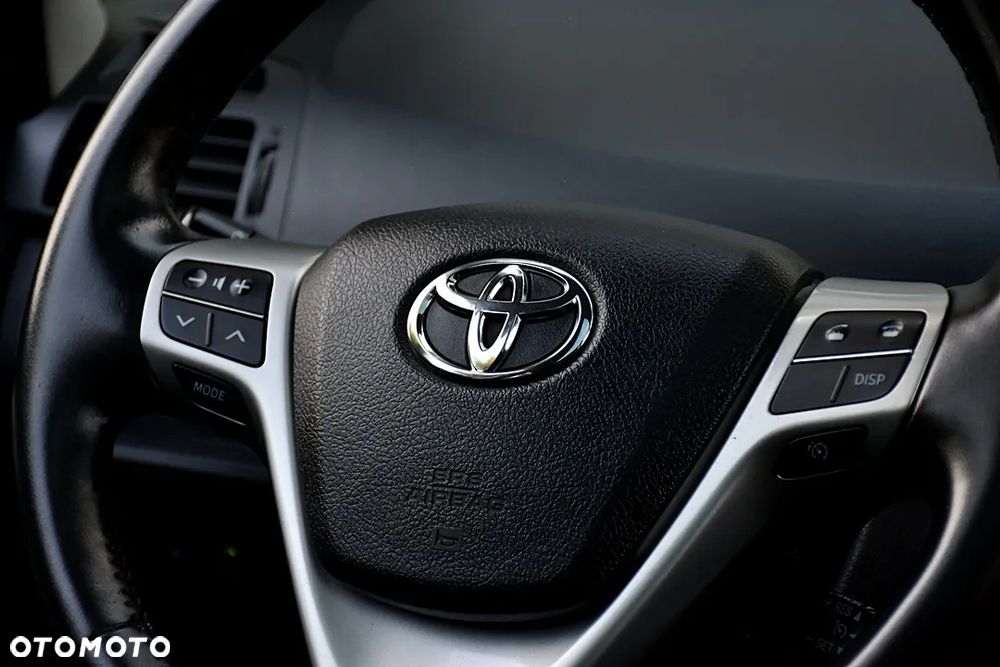 Toyota Verso 1.8 5-Sitzer Executive - 21