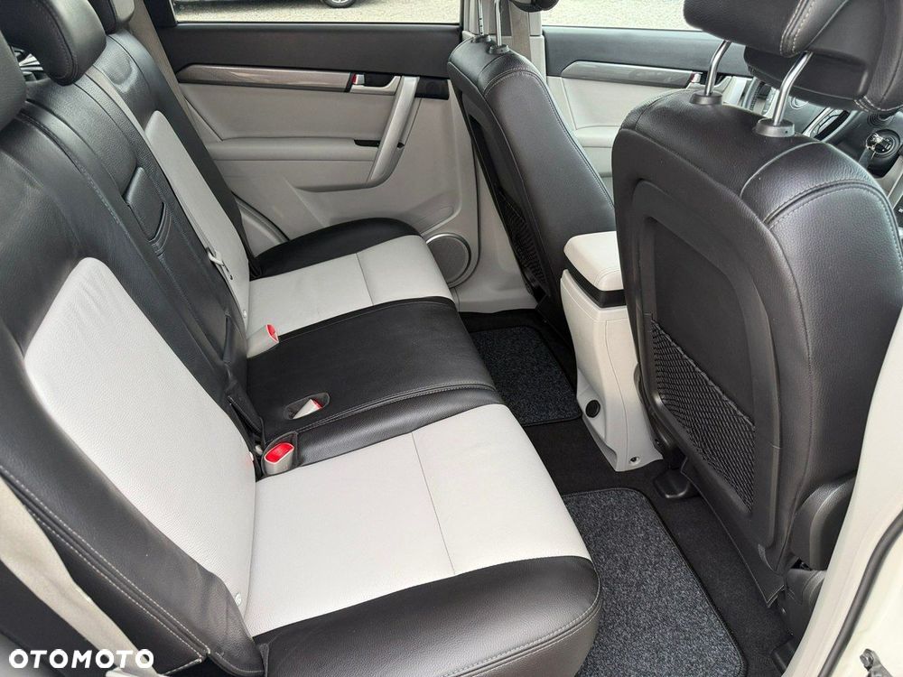 Chevrolet Captiva - 30