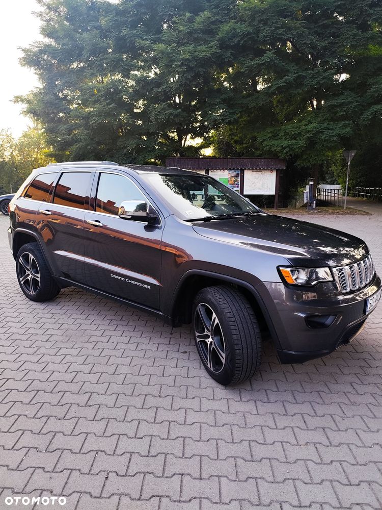 Jeep Grand Cherokee - 4