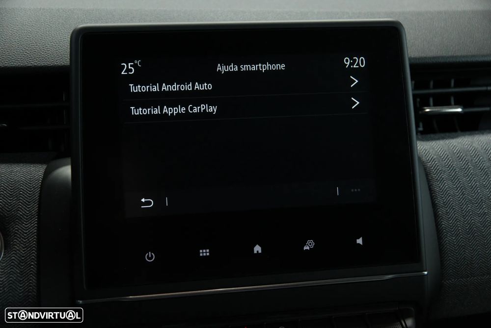 Renault Clio 1.0 TCe Techno Bi-Fuel - 23