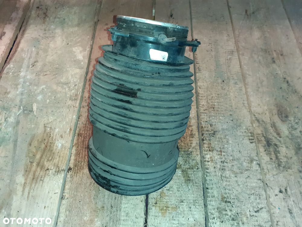 Mercedes C-klasa W205 Miech Lewy Tylny Poduszka - 1