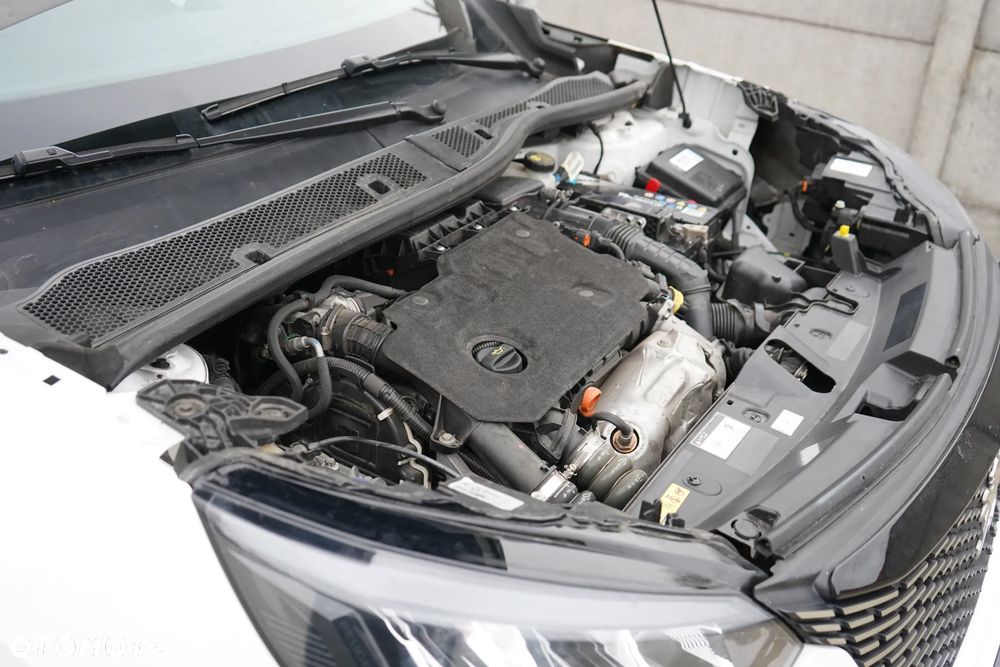 Peugeot 2008 BlueHDi 110 Active Pack - 12