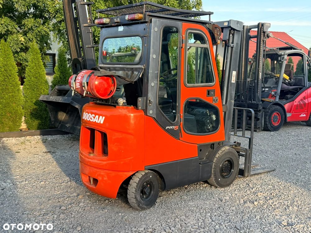 Doosan G20 - 7