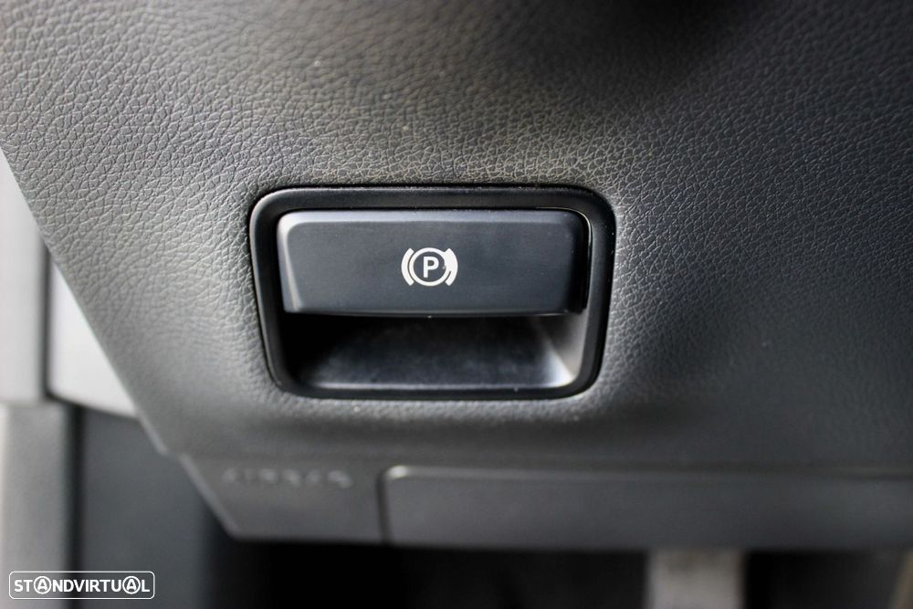 Mercedes-Benz GLA 180 CDi - 17