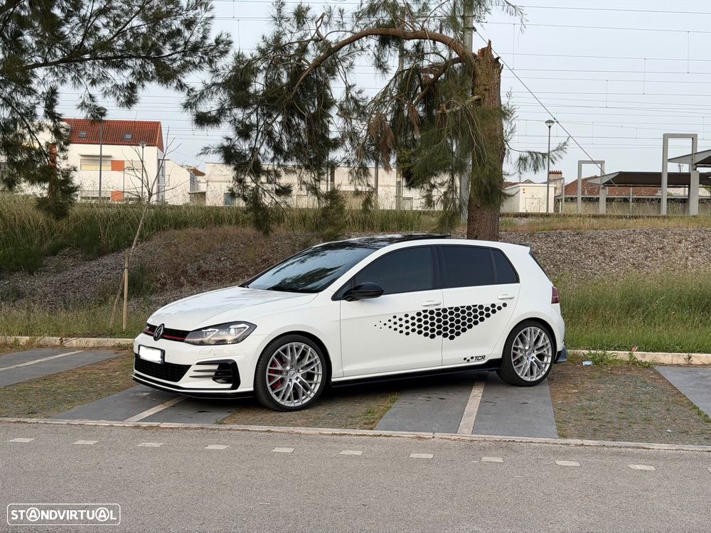 VW Golf GTI TCR 2.0 TSI OPF DSG - 1