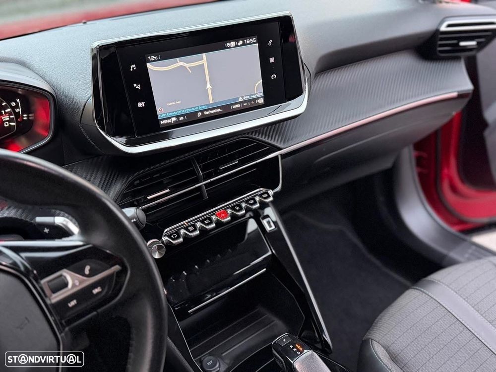 Peugeot 2008 1.5 BlueHDi Allure Pack EAT8 - 9