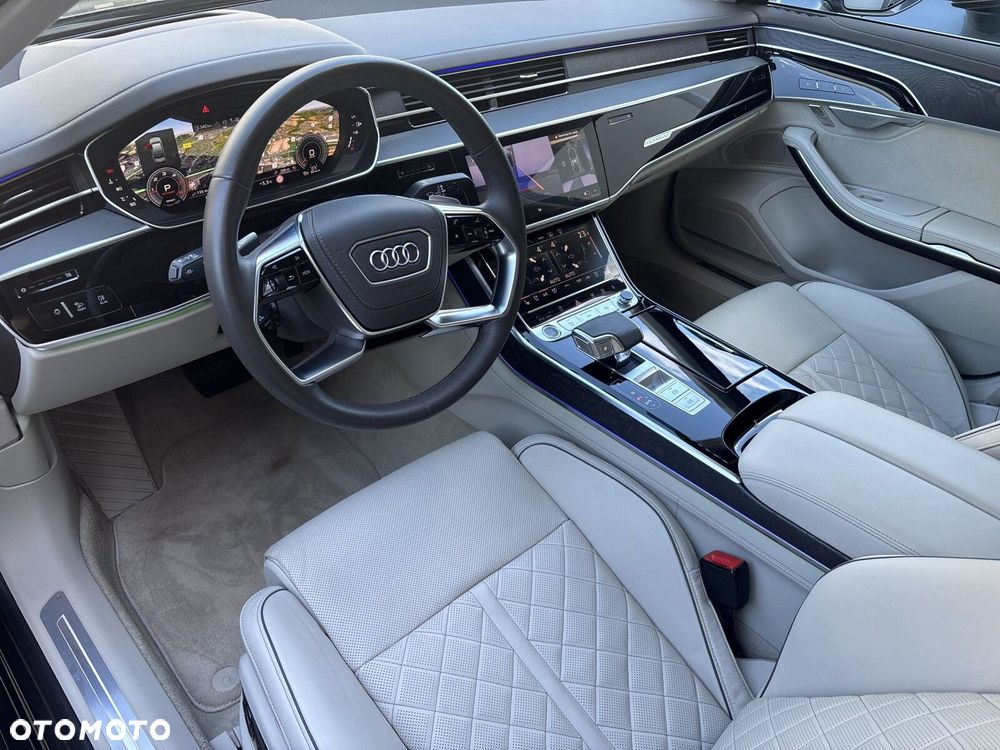 Audi A8 - 15
