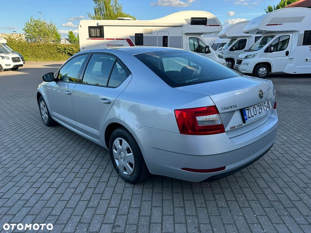 Skoda Octavia 1.6 TDI Active - 6