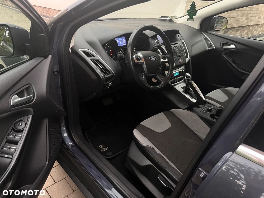 Ford Focus - 14