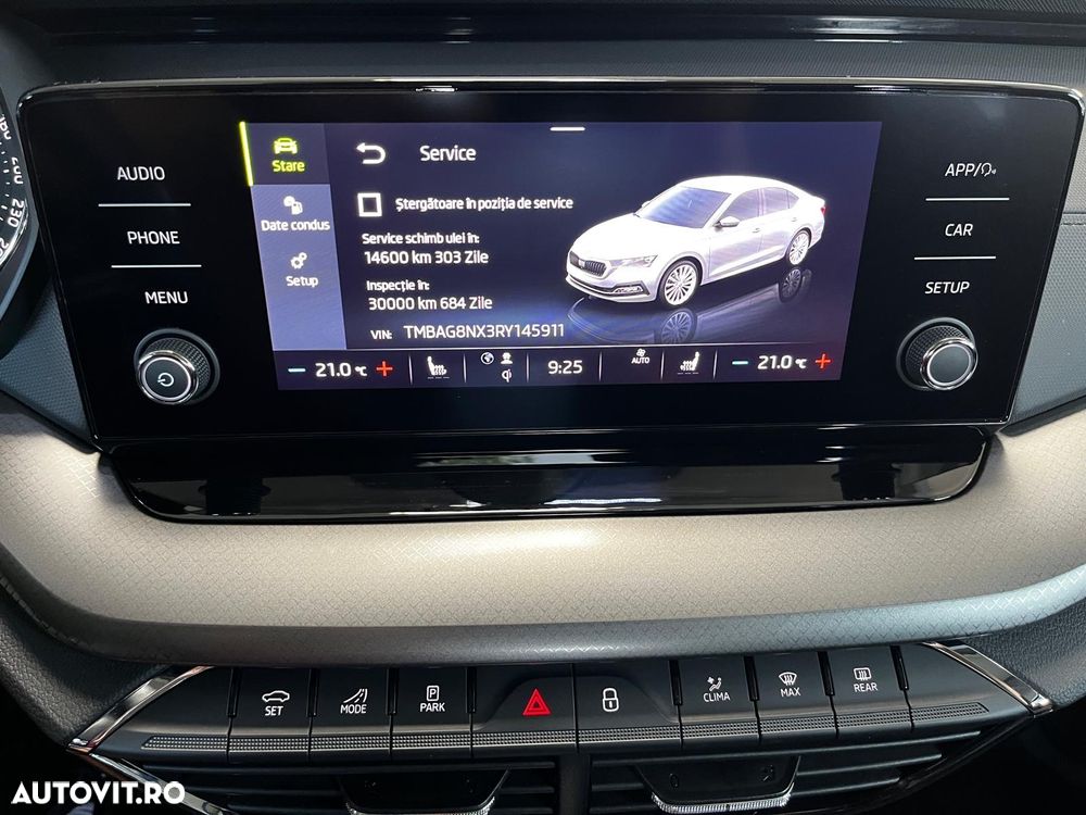 Skoda Octavia 2.0 TDI DSG Ambition - 11