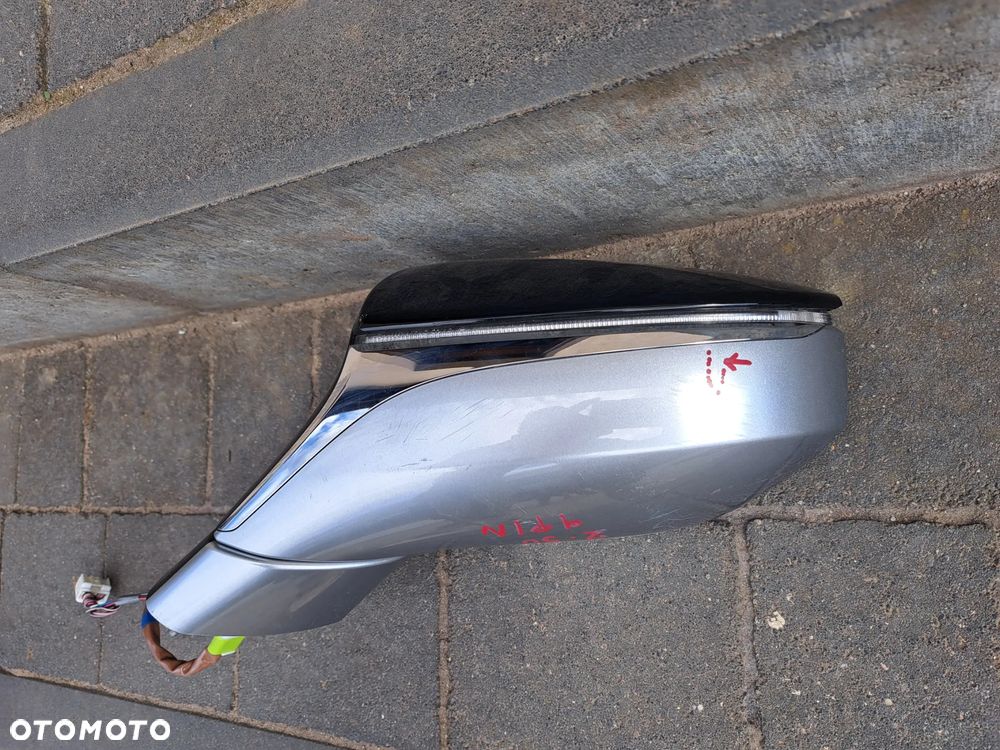 Elektryczne lusterko lewe Element plastikowy Lexus UX E13049704 9 pin - 8