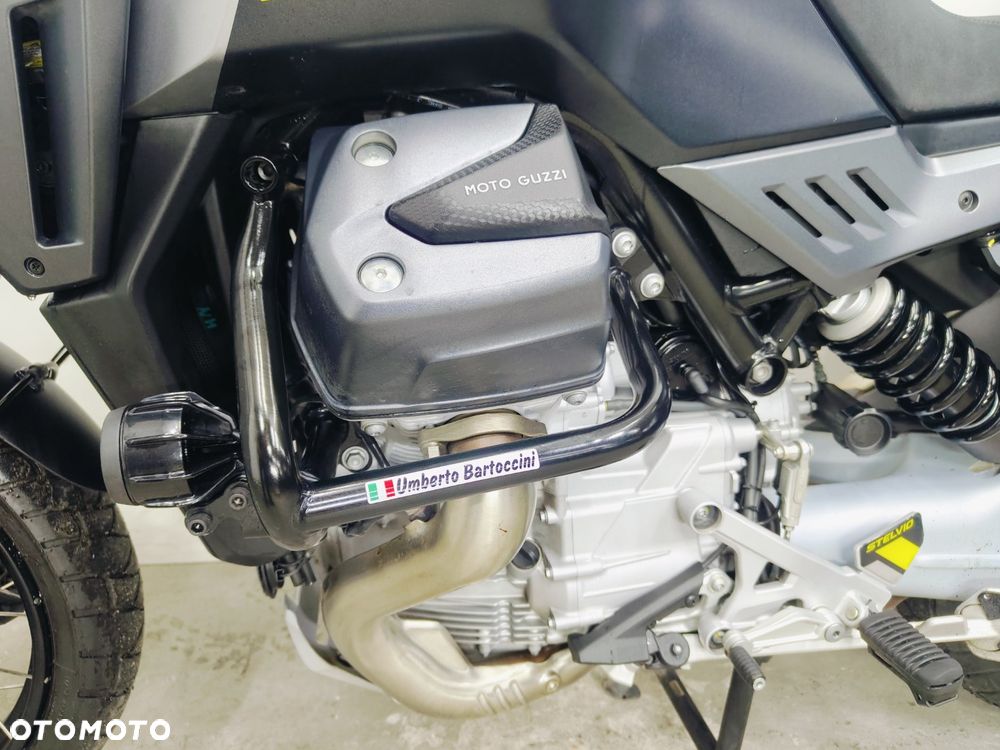 Moto Guzzi Stelvio - 23