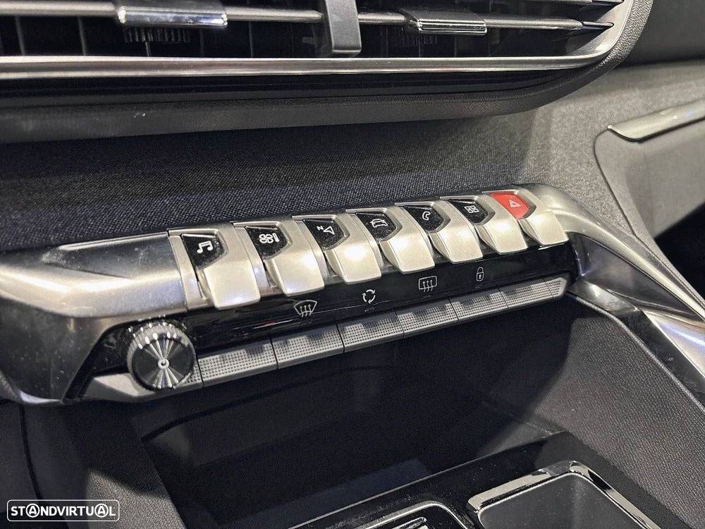 Peugeot 5008 1.5 BlueHDi Allure Pack EAT8 - 20