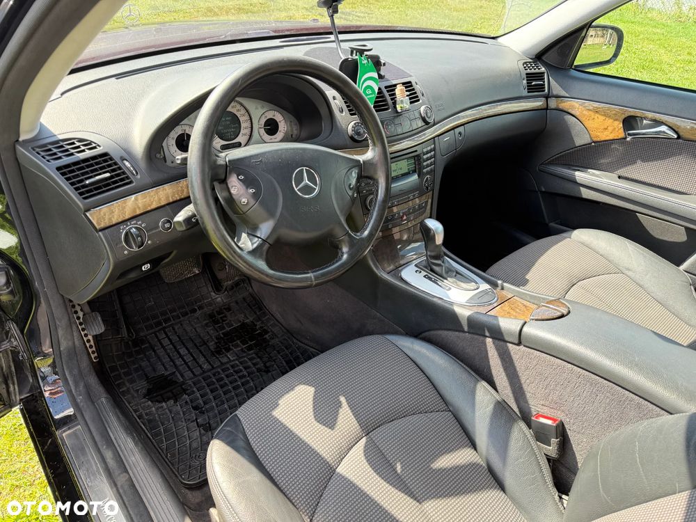 Mercedes-Benz Klasa E 220 CDI Automatik Avantgarde DPF - 15