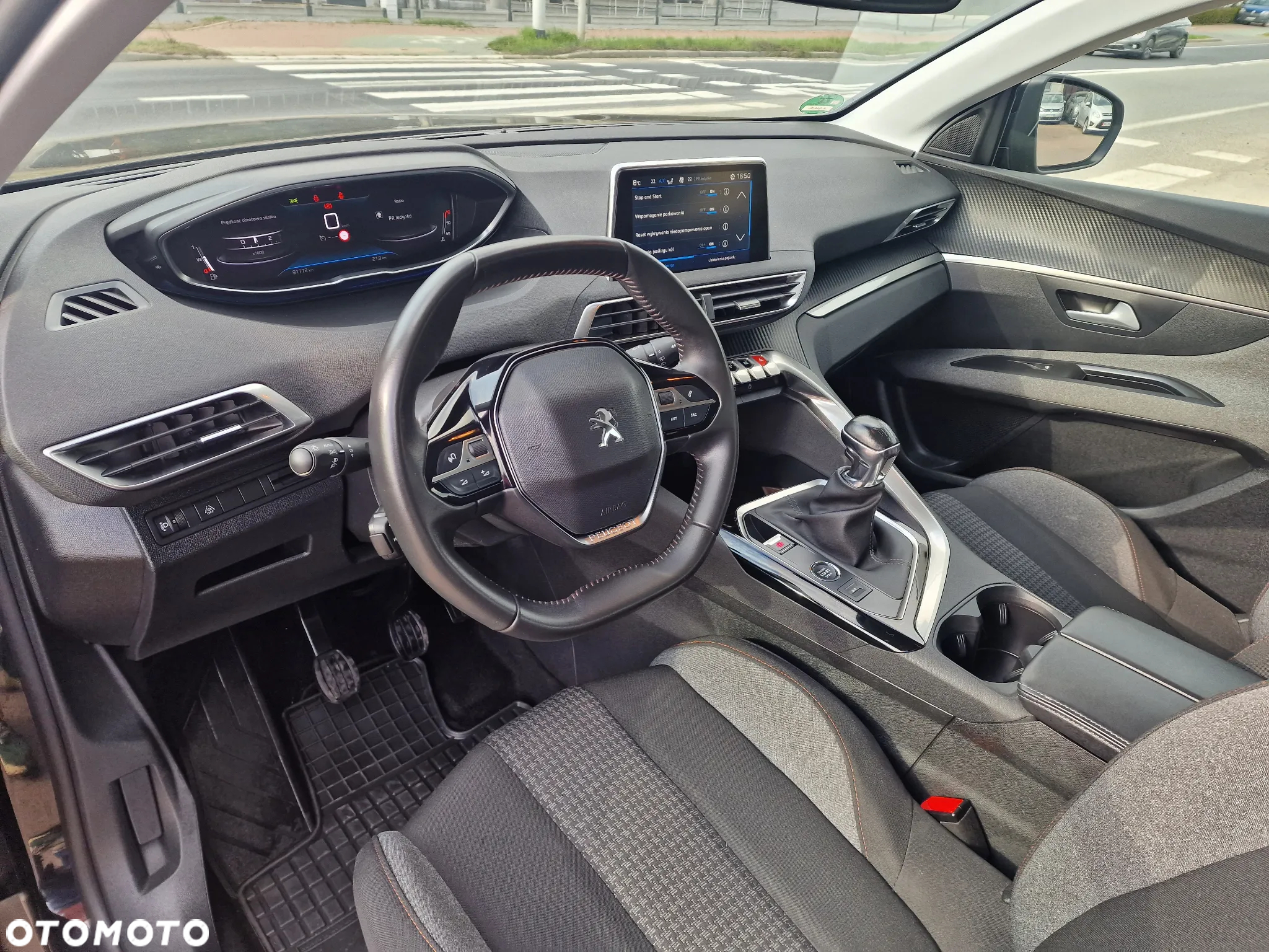 Peugeot 3008 PureTech 130 Stop & Start GPF Allure - 10