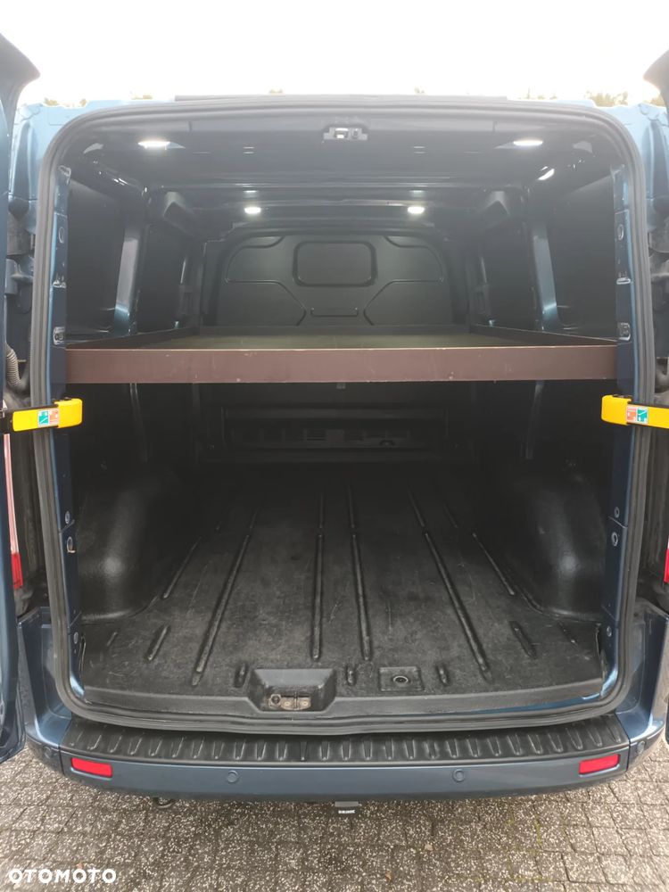 Ford Transit Custom - 24