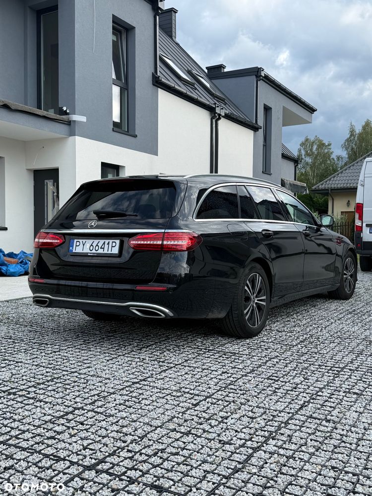 Mercedes-Benz Klasa E 220 d Avantgarde - 5