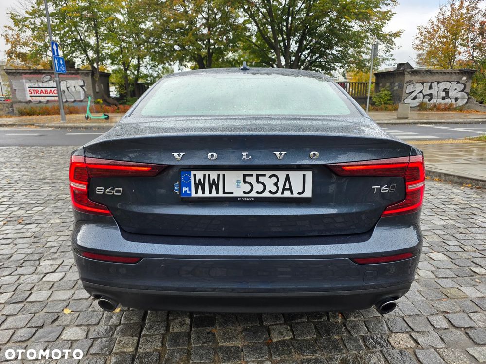 Volvo S60 T6 AWD Momentum Pro - 24