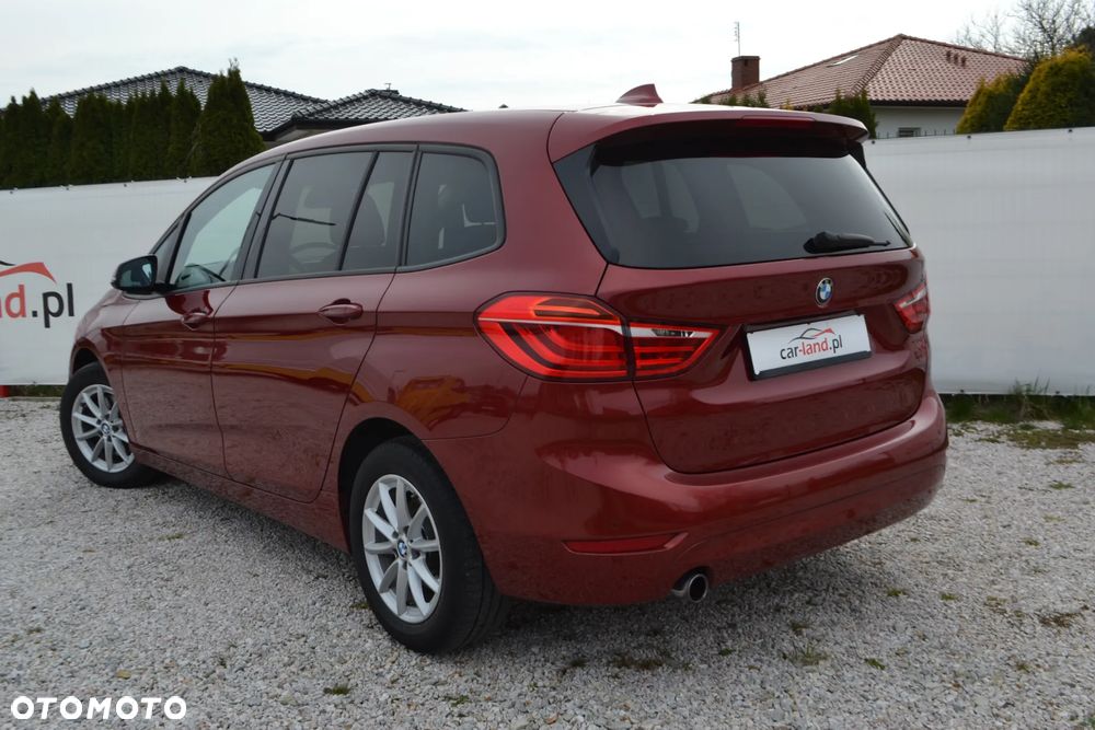 BMW Seria 2 218i GT - 10