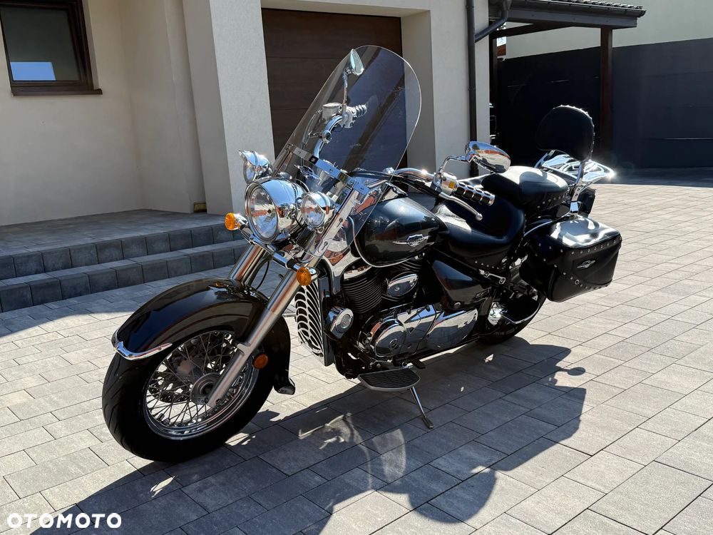 Suzuki VL 800 Volusia - Boulevard C50 - 2