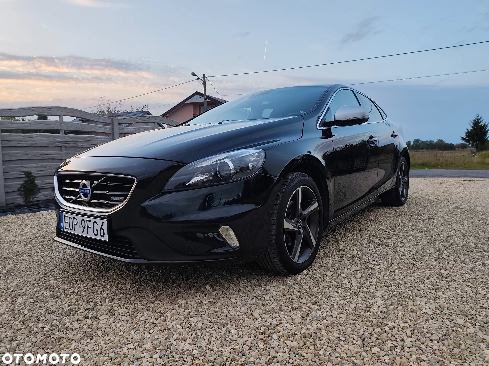Volvo V40 D2 R-Design Summum - 12