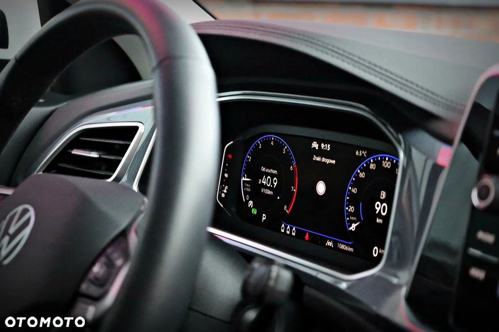 Volkswagen T-Roc 1.5 TSI Style DSG - 22