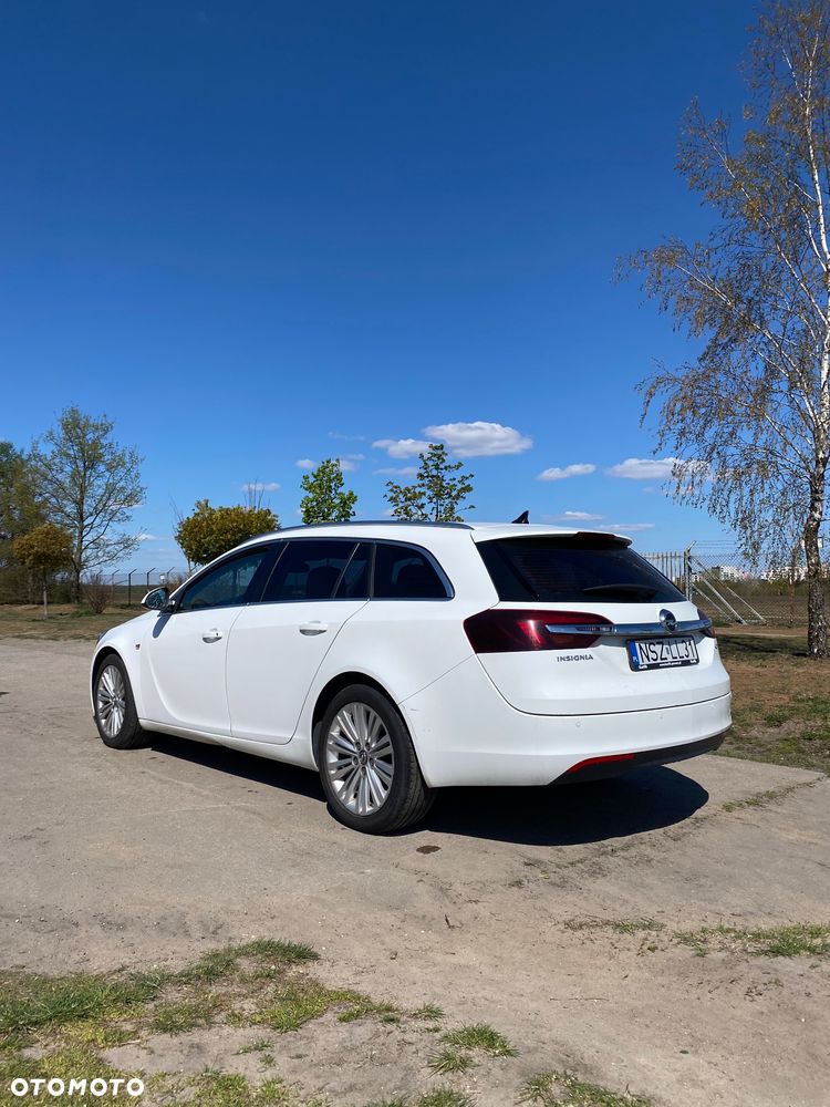 Opel Insignia 2.0 CDTI Cosmo S&S - 4