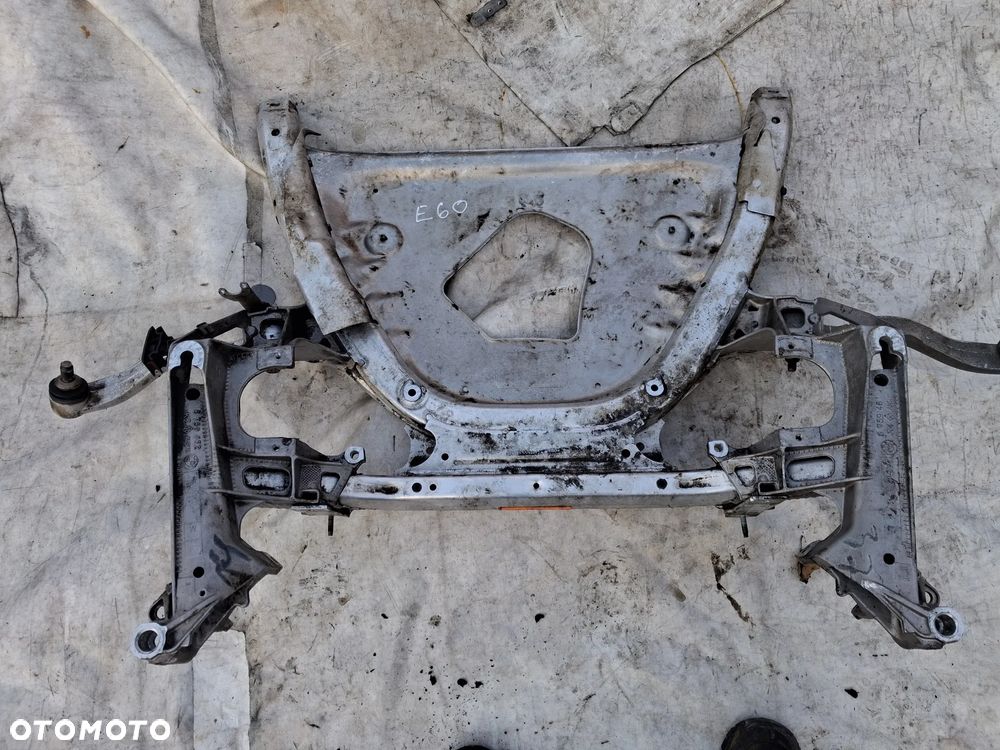 BMW 5 E60 E61 E63 Wózek belka sanki kołyska przód 6759461 rama pomocnicza przednia ORYGINAŁ - 1