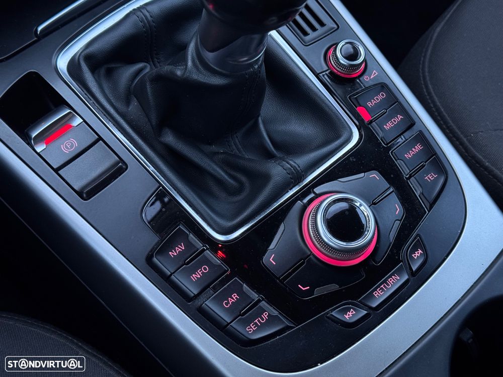 Audi A4 Avant 2.0 TDI ultra DPF Attraction - 17