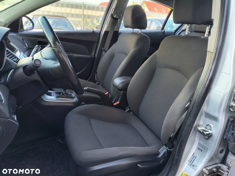 Chevrolet Cruze 2.0TD LTZ+ - 8