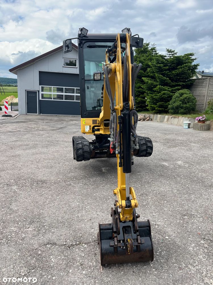 Caterpillar 301.8 - 3