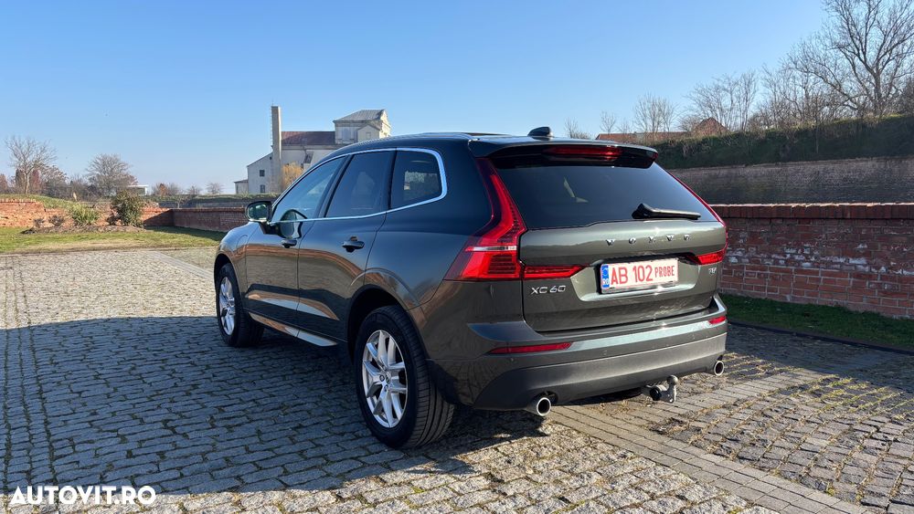 Volvo XC 60 T8 Twin Engine AWD Inscription - 4