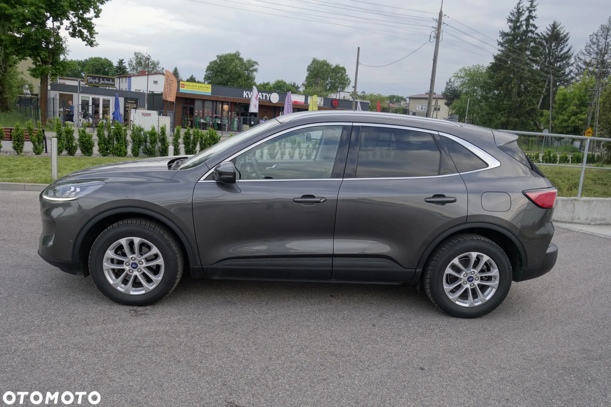 Ford Kuga 2.0 TDCi FWD Titanium - 6