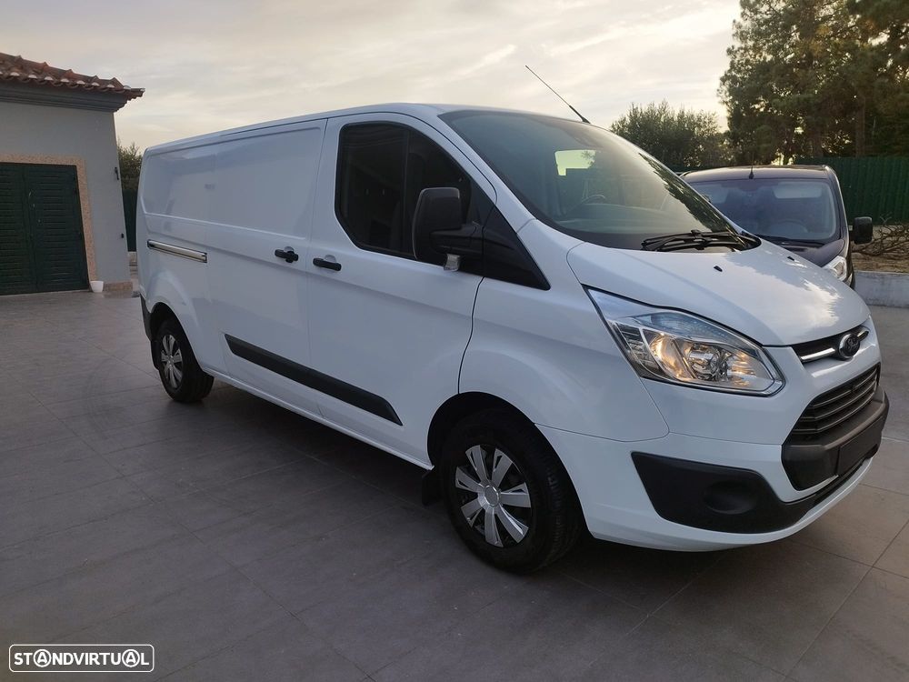Ford TRANSIT CUSTOM 2.2 TDCI, 3 Lugares L2H1 Longa - 2