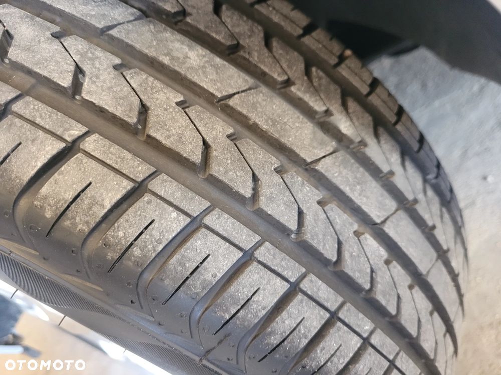 Citroën C3 1.2 PureTech Exclusive ETG - 22