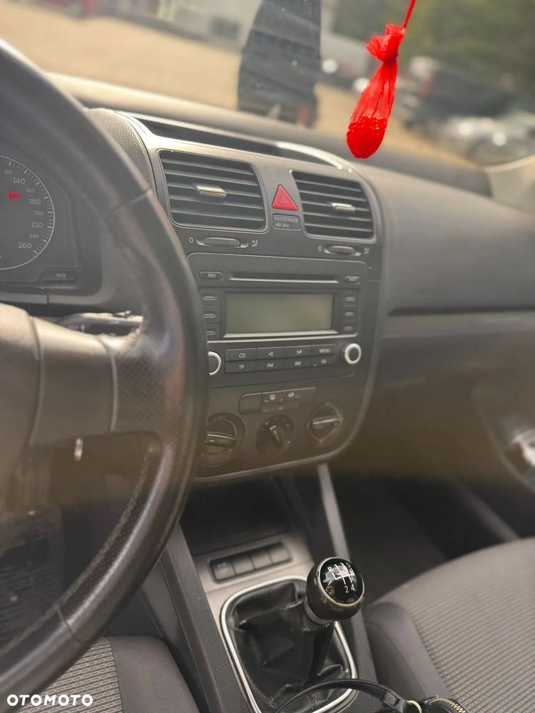 Volkswagen Golf V 1.9 TDI Comfortline - 3