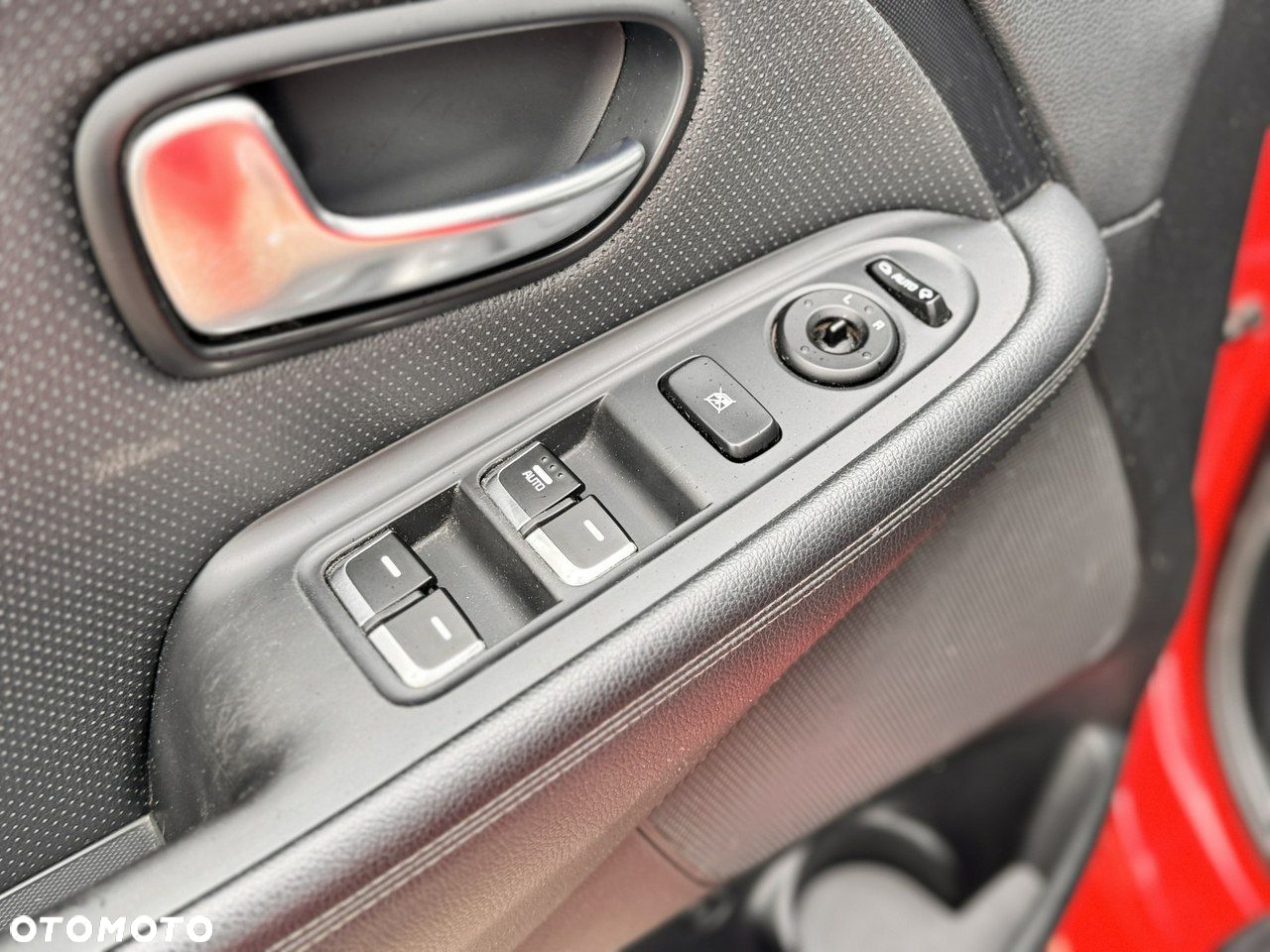 Kia Carens 1.6 GDI XL 7os - 20