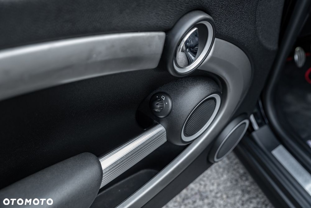 MINI Cooper S Standard - 19