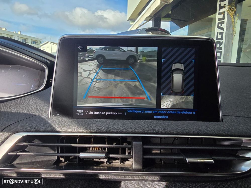 Peugeot 3008 1.2 PureTech Allure EAT8 - 11